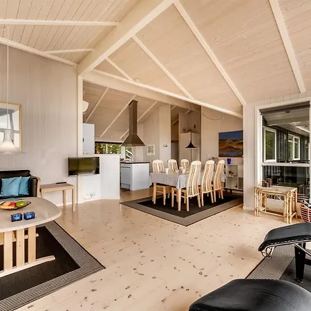 Сasa de vacaciones Leona - 250m To The Fjord By Interhome